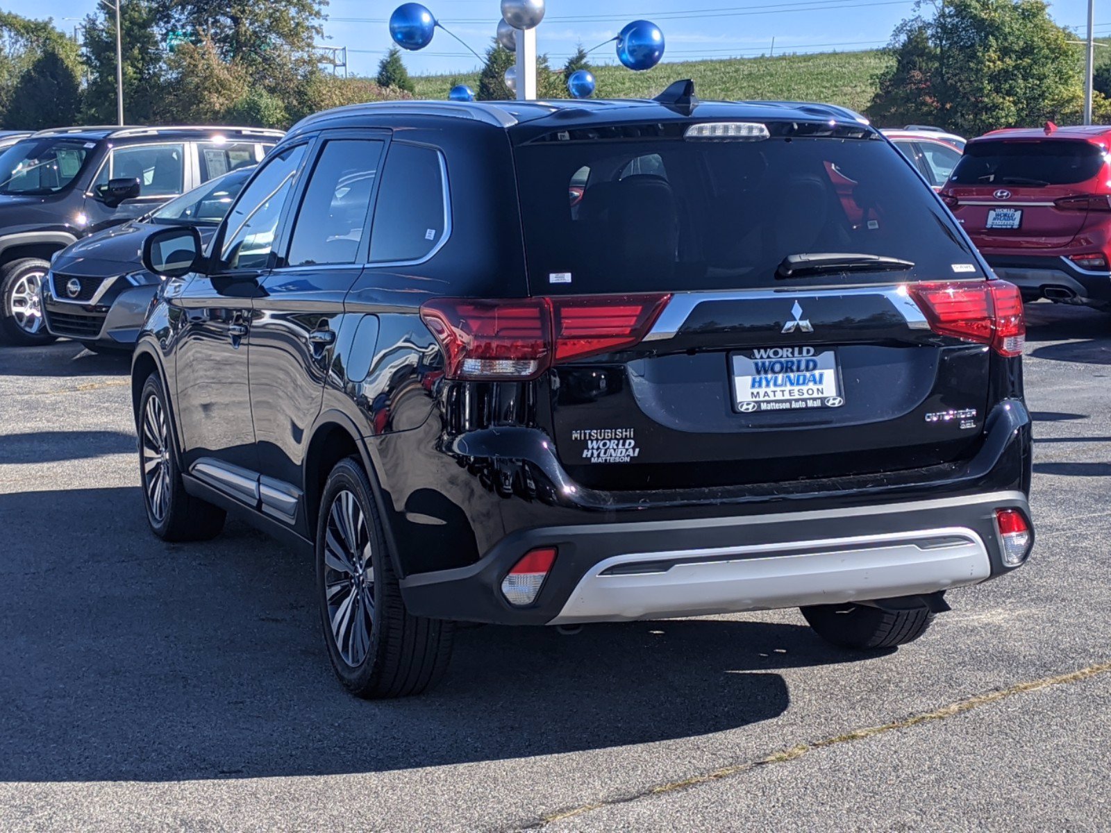 Pre-Owned 2019 Mitsubishi Outlander SEL 4WD Sport Utility